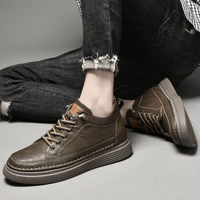 Sapatos de Couro com Aumento de Altura